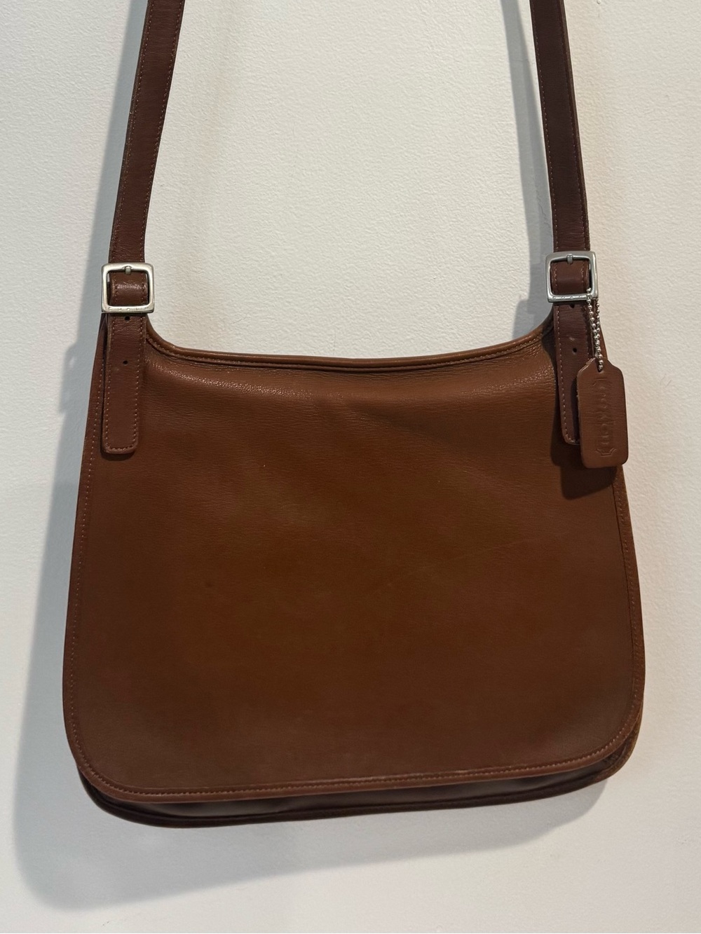 Coach 9134 Vintage Brown Leather Slim Hippie Flap Large Saddle Bag